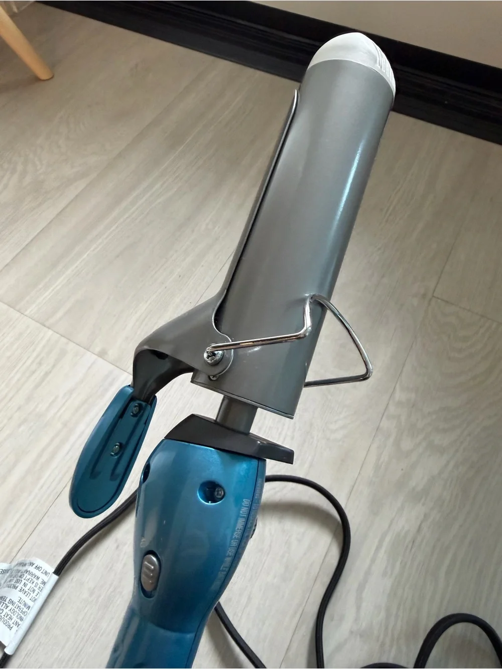 Turquoise Blue Curling Iron - Picture 2 of 5